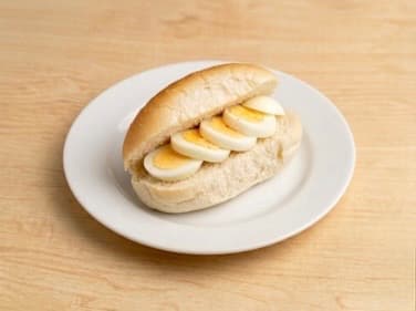 Broodje gekookt ei
